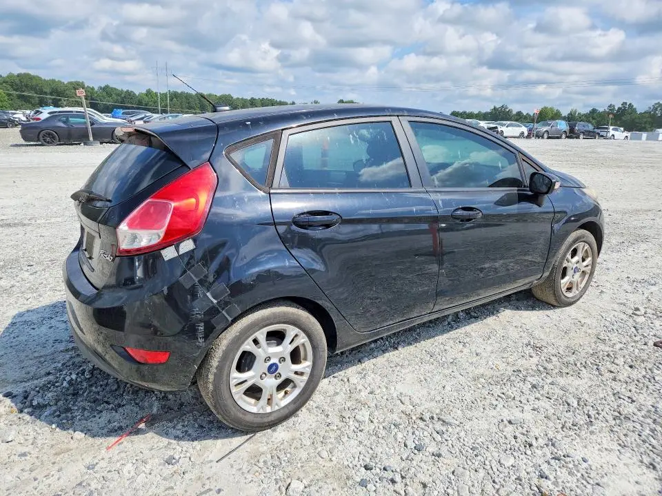 2016 FORD FIESTA SE  
