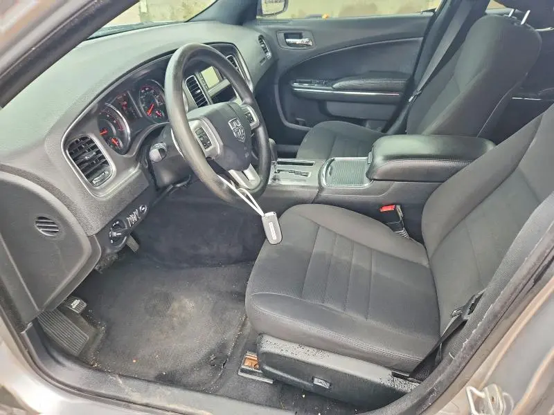 2014 DODGE CHARGER SE  