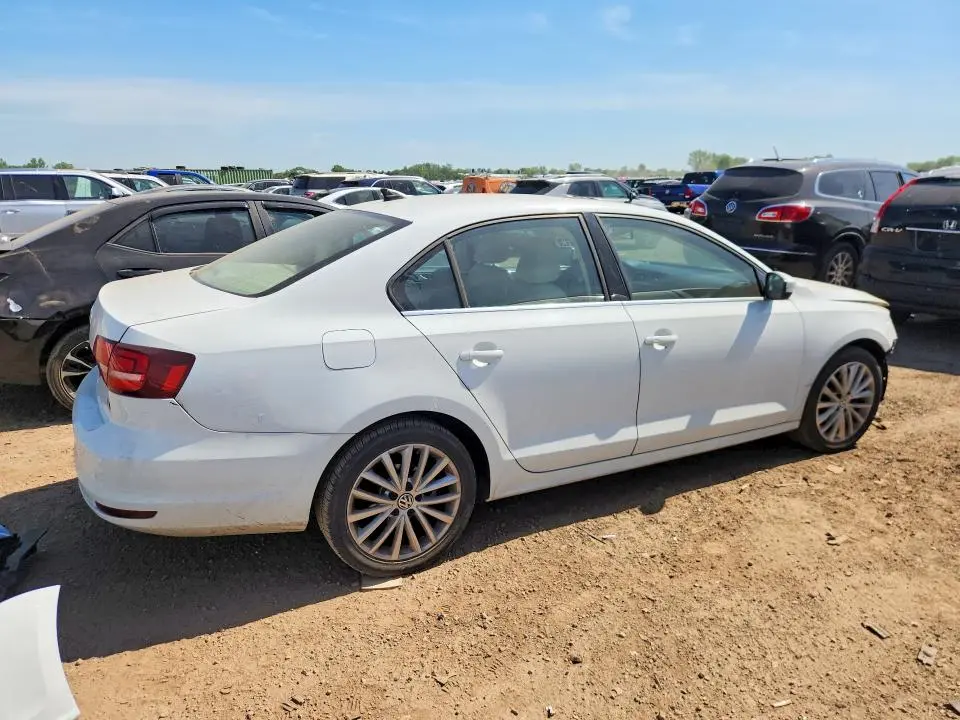 2016 VOLKSWAGEN JETTA SEL  