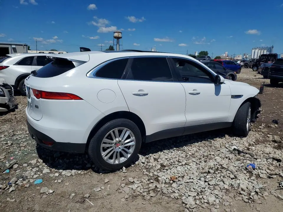 2020 JAGUAR F-PACE PRESTIGE  