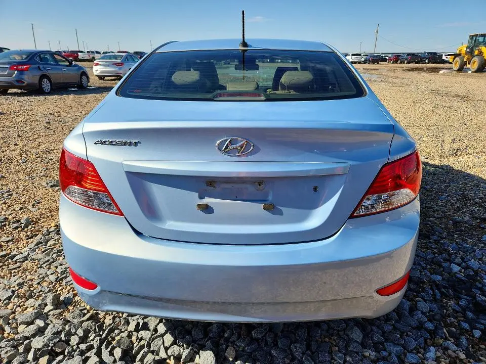 2013 HYUNDAI ACCENT GLS  