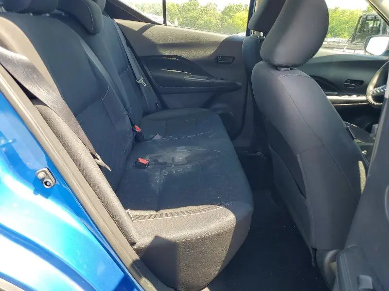 2021 NISSAN KICKS S  