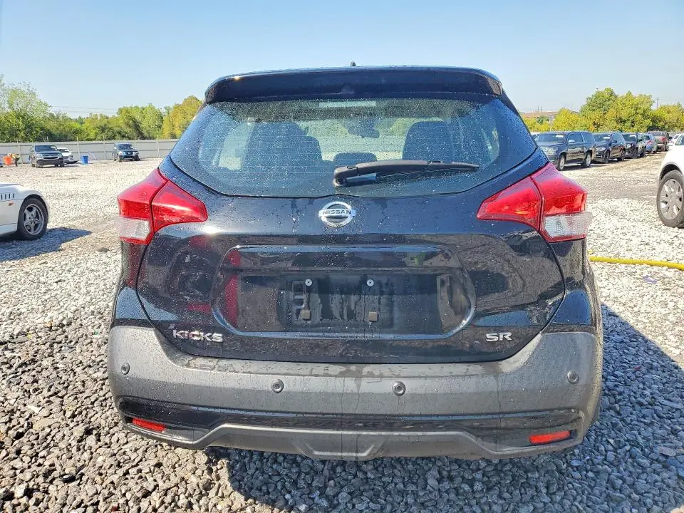 2020 NISSAN KICKS SR  