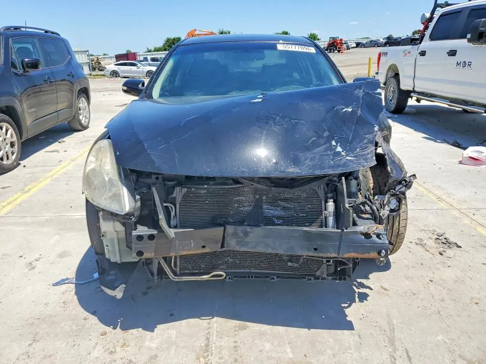 2010 NISSAN ALTIMA SR  