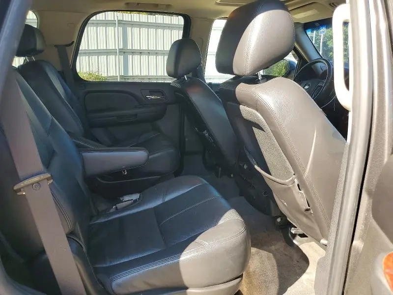2010 CHEVROLET TAHOE C1500 LT  