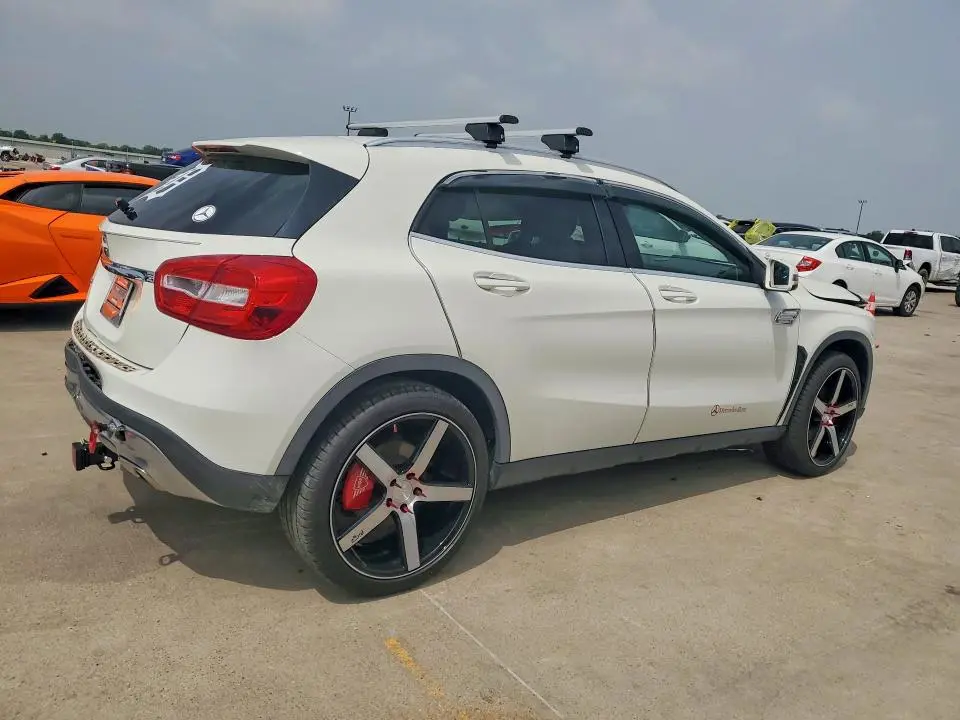 2016 MERCEDES-BENZ GLA 250  