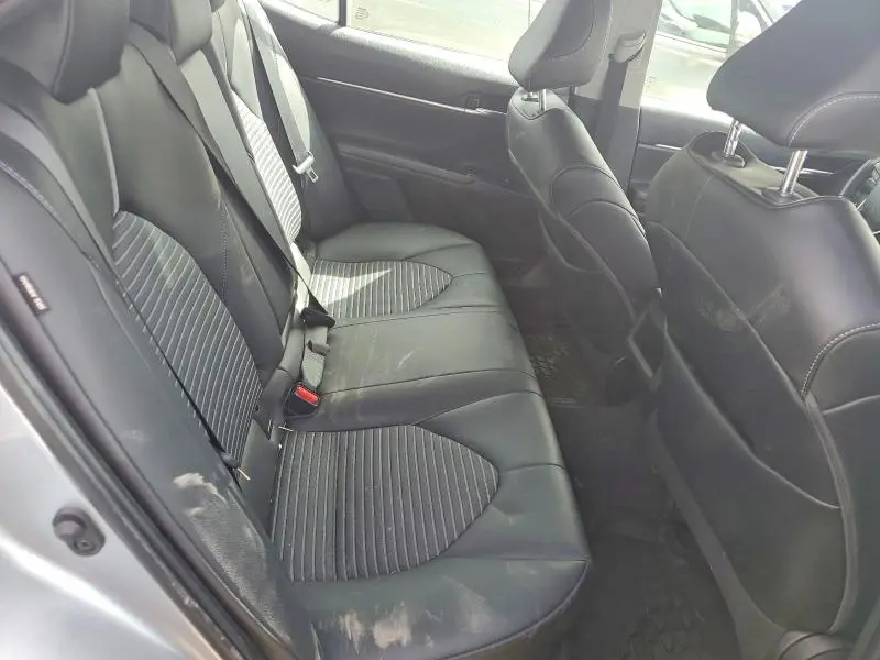 2020 TOYOTA CAMRY SE NIGHTSHADE  