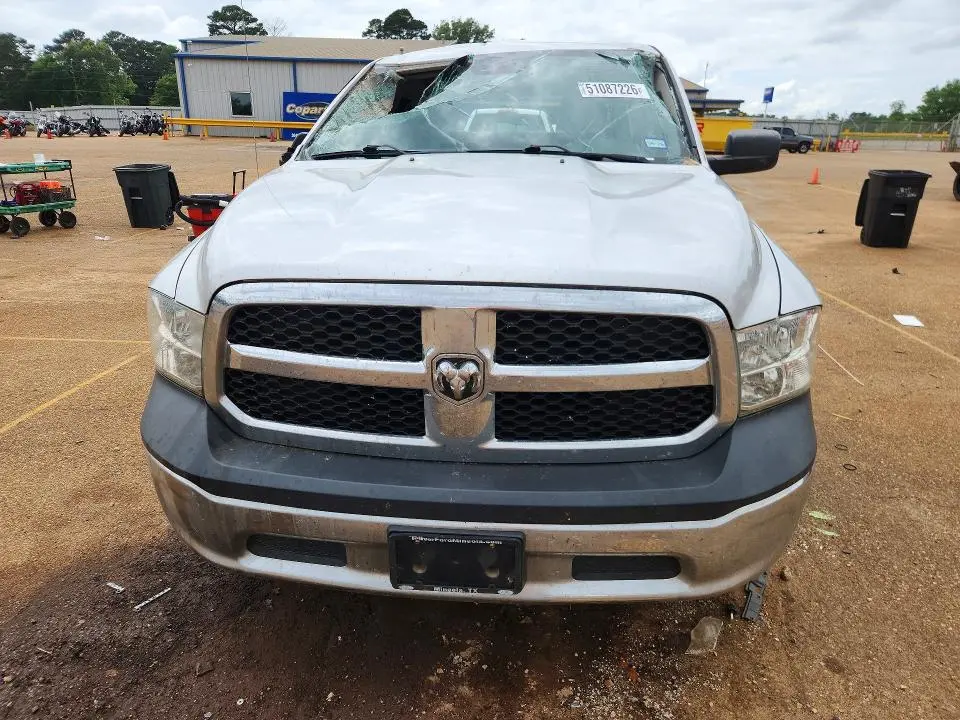 2016 RAM 1500 ST  