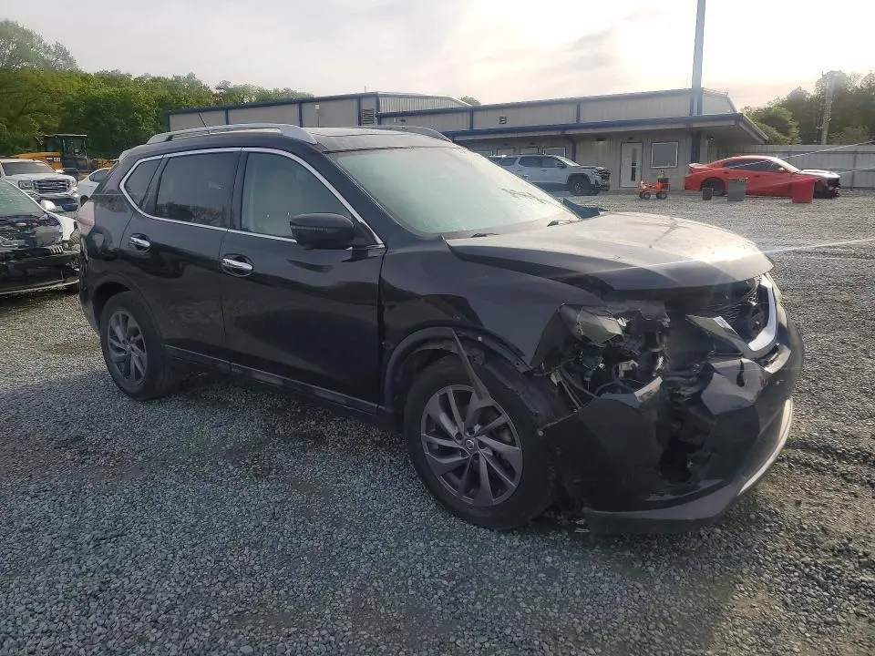 2016 NISSAN ROGUE SL  