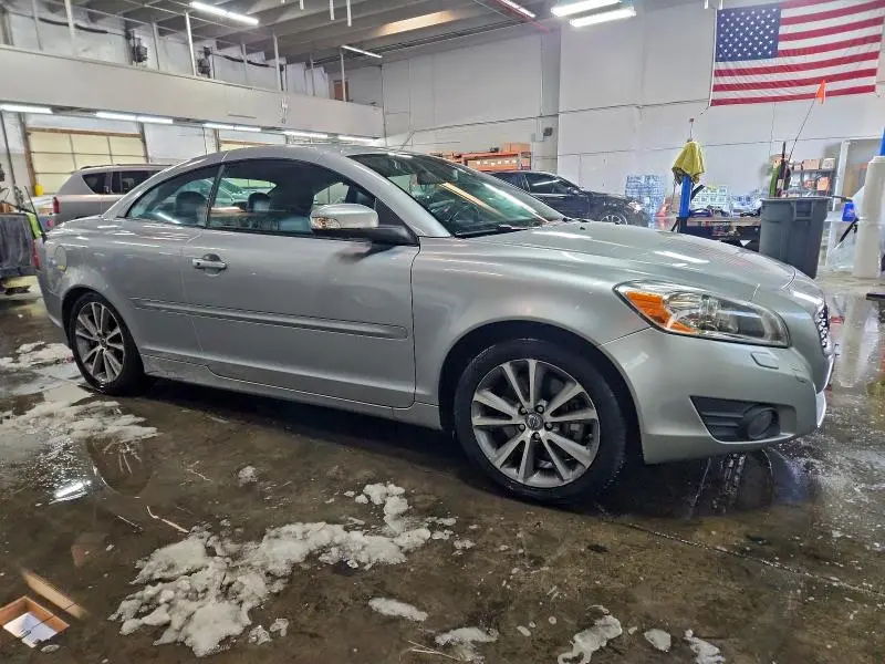 2012 VOLVO C70 T5  