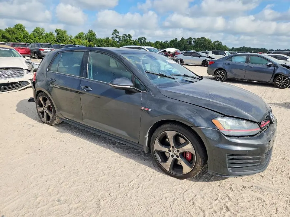 2016 VOLKSWAGEN GTI S/SE  