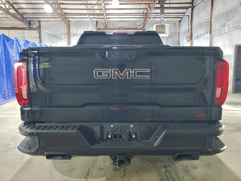 2024 GMC SIERRA K1500 AT4  