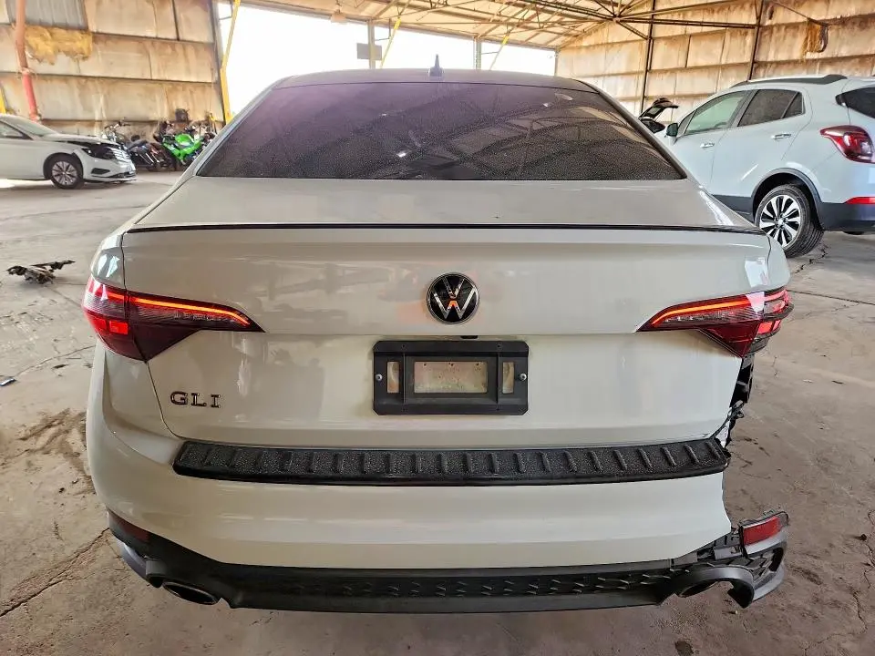 2024 VOLKSWAGEN JETTA GLI AUTOBAHN  