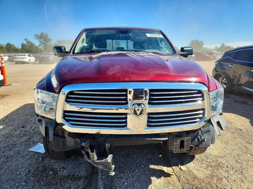 2018 RAM 1500 SLT  