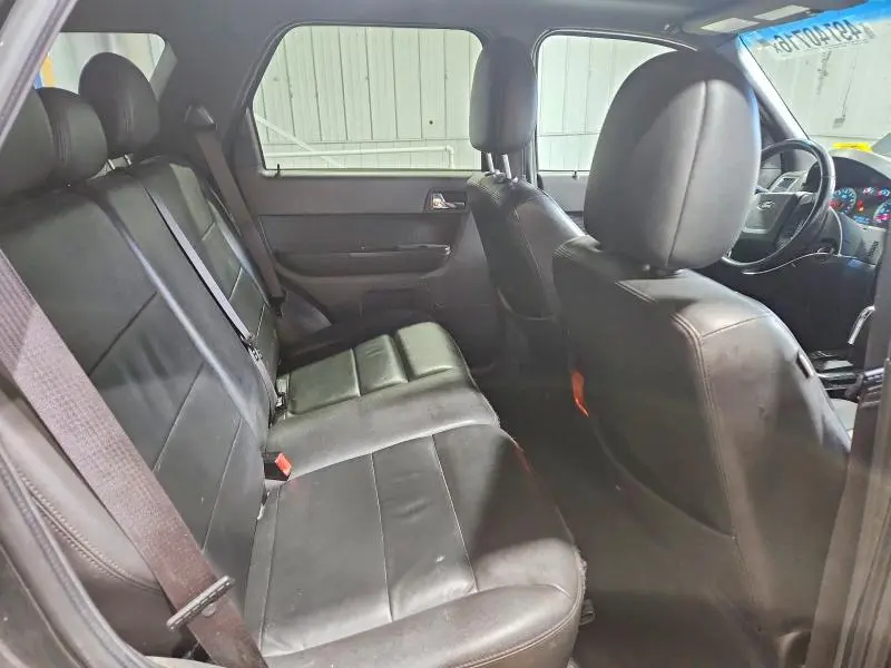 2011 FORD ESCAPE LIMITED  