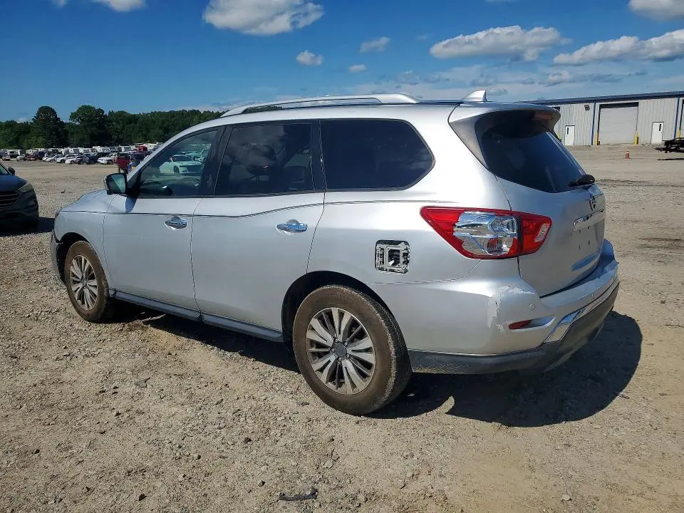 2019 NISSAN PATHFINDER SL  
