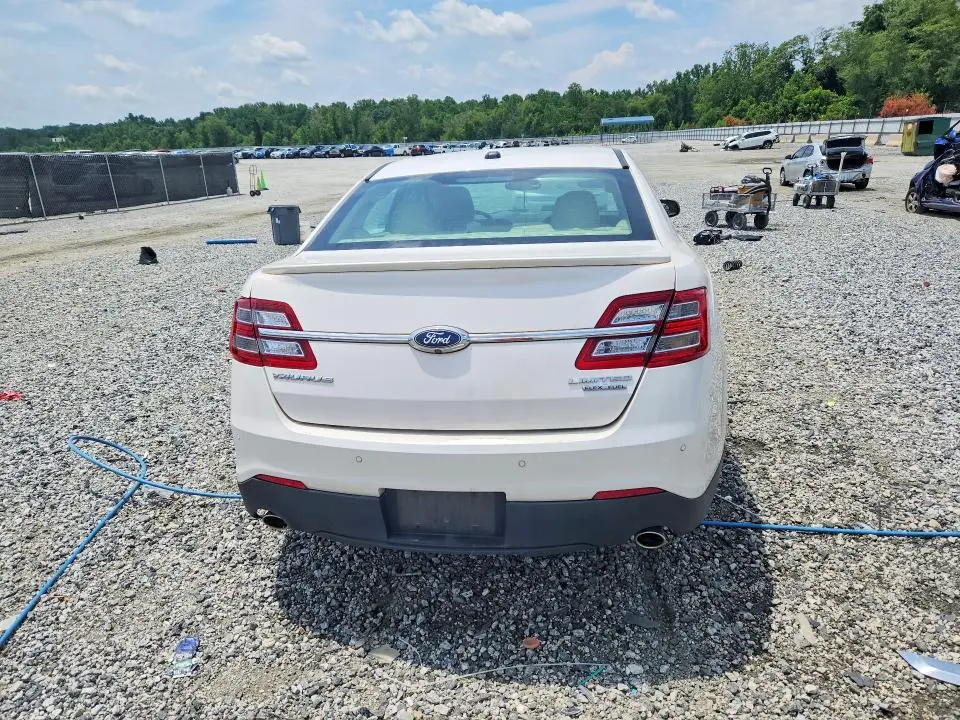 2018 FORD TAURUS LIMITED  