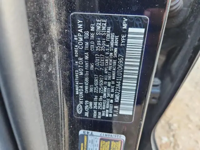 2020 HYUNDAI TUCSON SE  