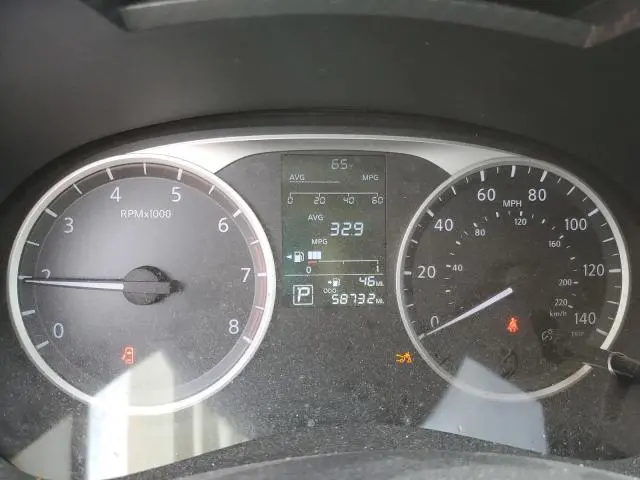 2020 NISSAN VERSA S  