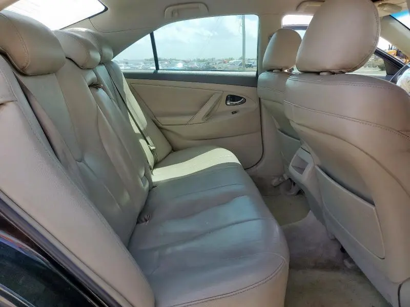 2011 TOYOTA CAMRY BASE  