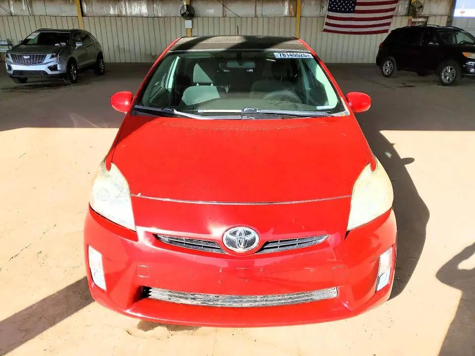 2011 TOYOTA PRIUS THREE  