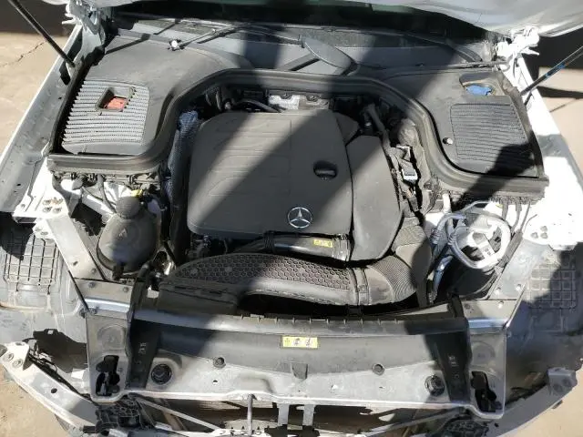 2020 MERCEDES-BENZ GLC 300