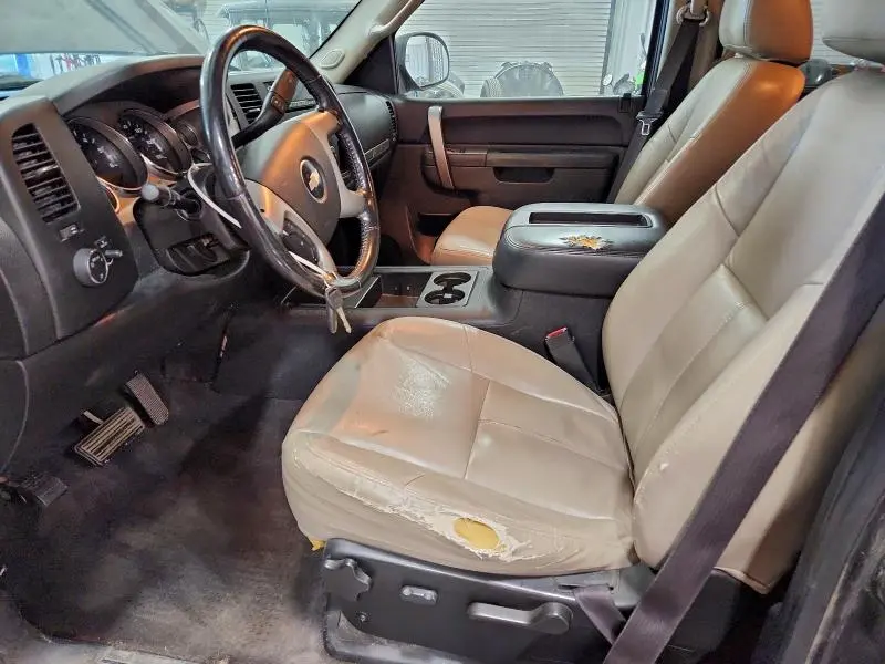 2010 CHEVROLET SILVERADO K1500 LT  