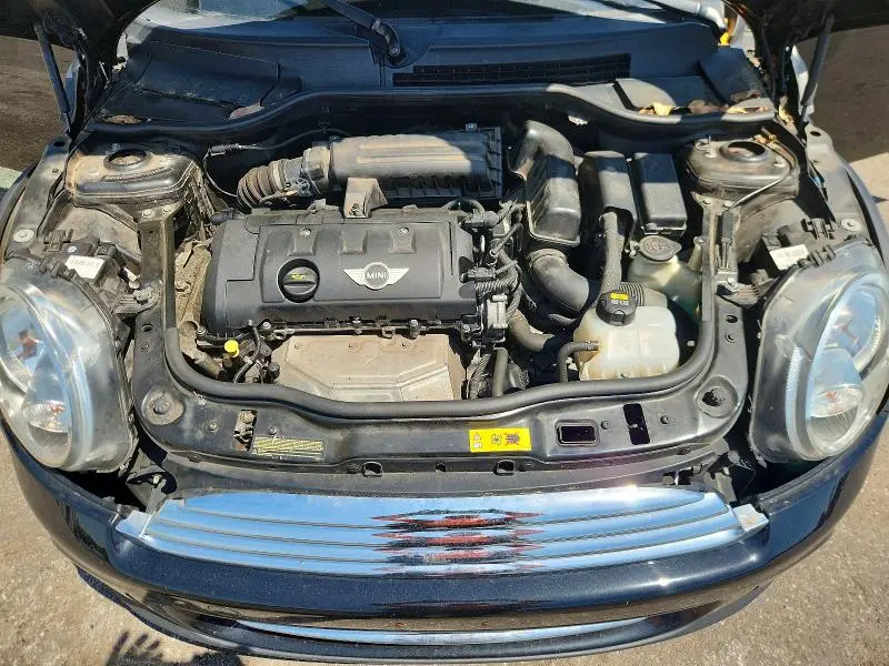 2015 MINI COOPER   