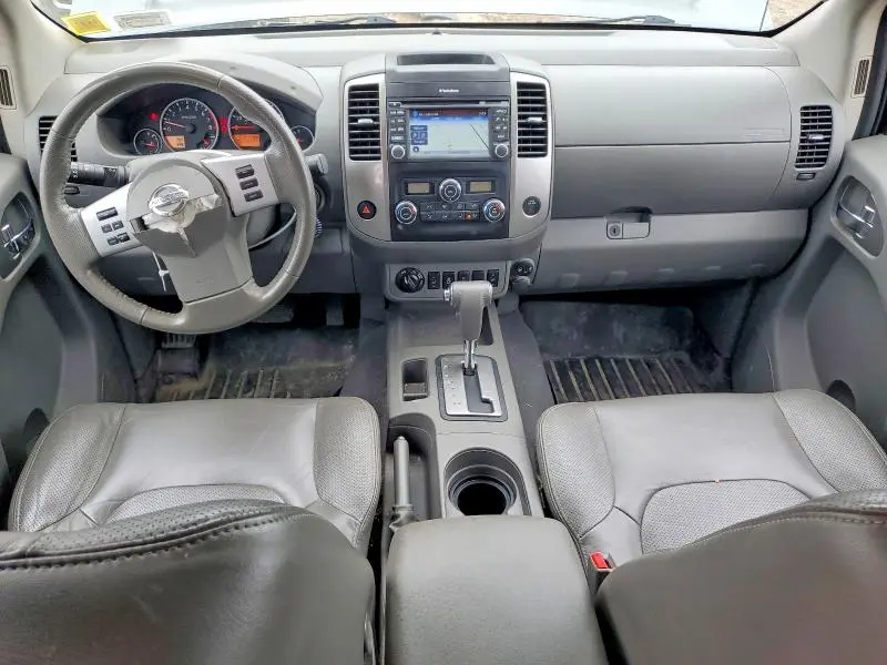 2019 NISSAN FRONTIER SL  