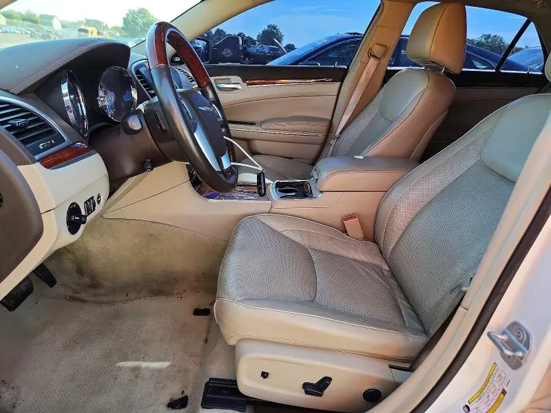 2011 CHRYSLER 300C HEMI C  