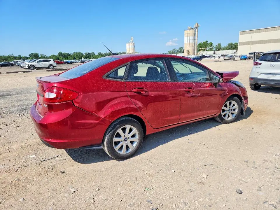 2013 FORD FIESTA SE  