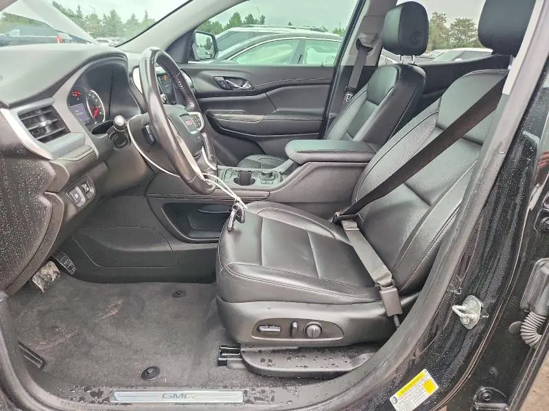 2020 GMC ACADIA SLT  