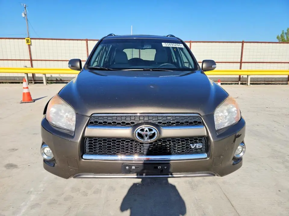 2011 TOYOTA RAV4 LIMITED  