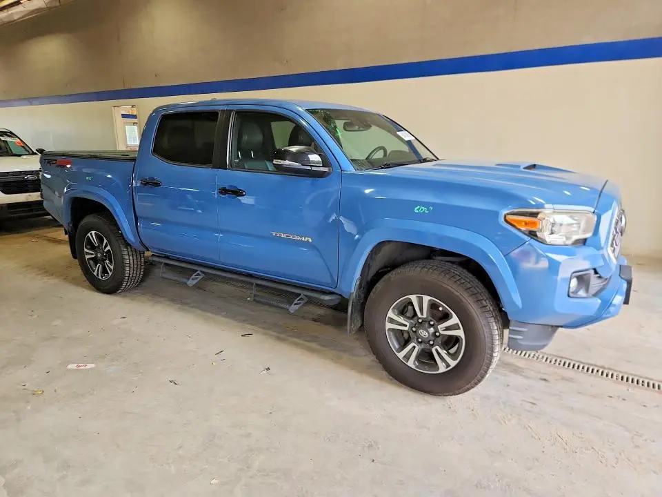 2019 TOYOTA TACOMA TRD SPORT  