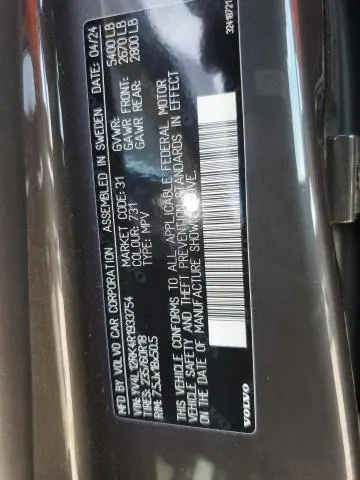 2024 VOLVO XC60 CORE