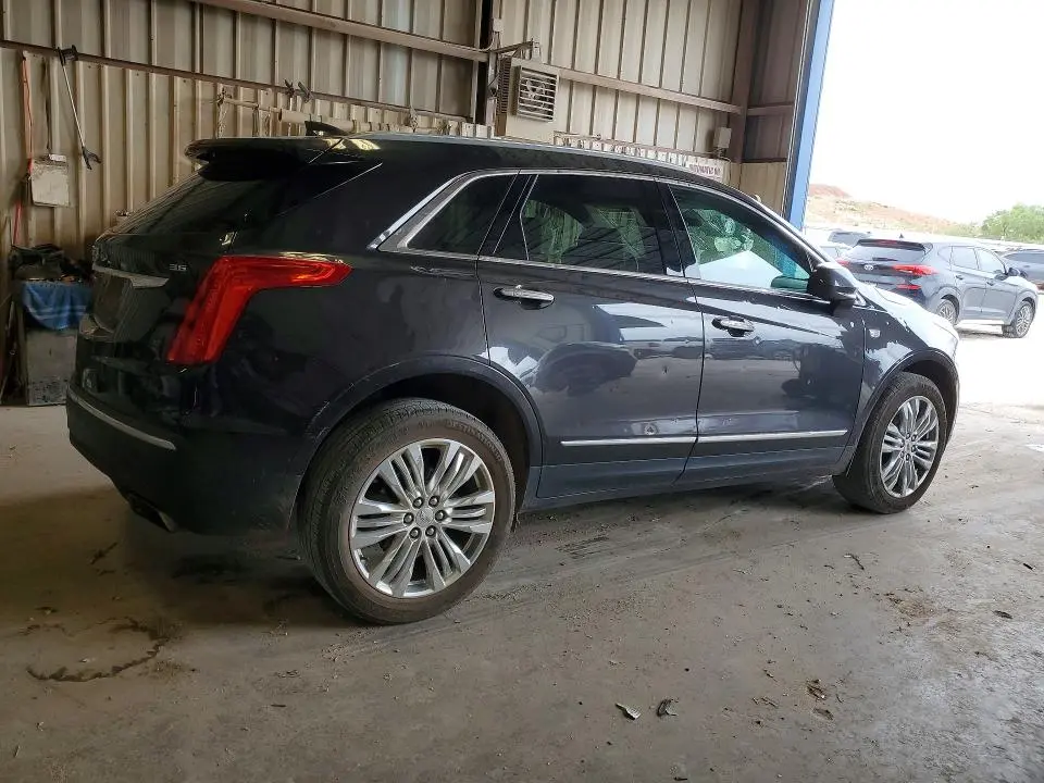 2017 CADILLAC XT5 PREMIUM LUXURY  