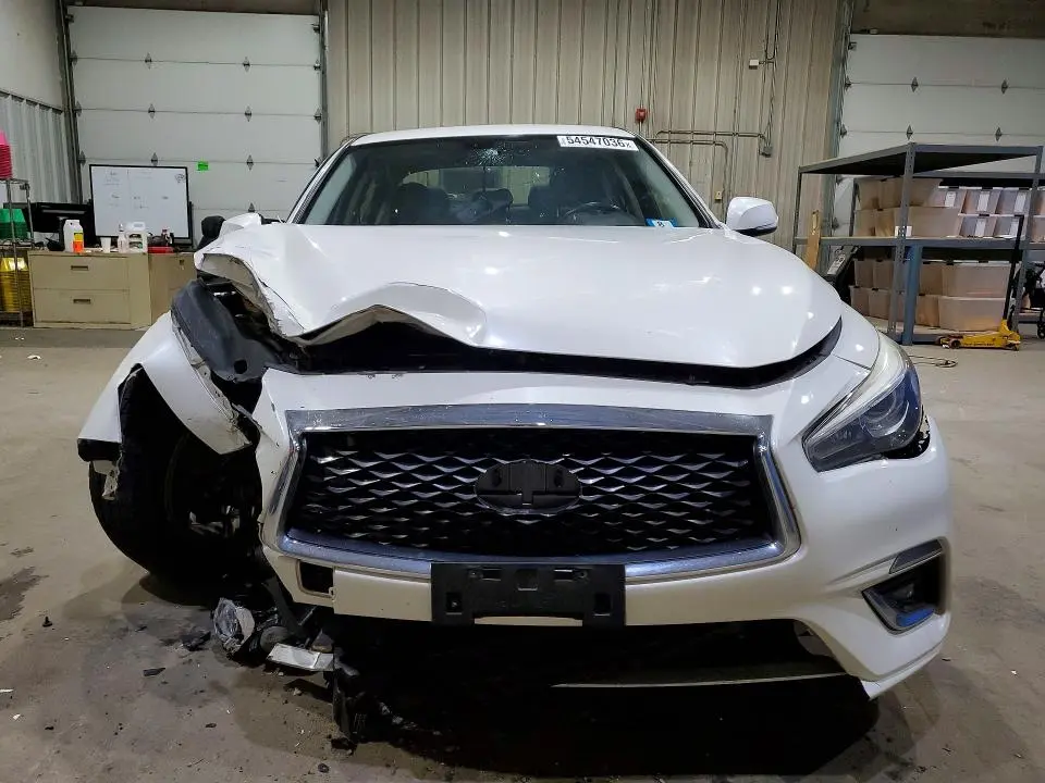2018 INFINITI Q50 3.0T LUXE  