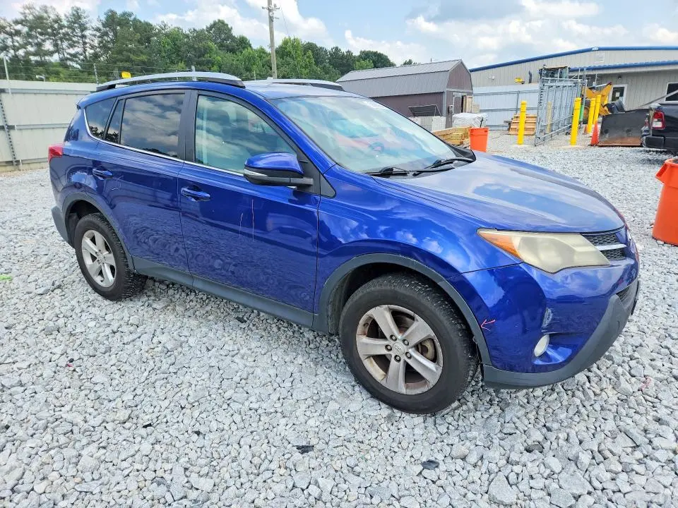 2014 TOYOTA RAV4 XLE  