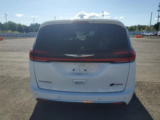 2022 CHRYSLER PACIFICA HYBRID TOURING L  