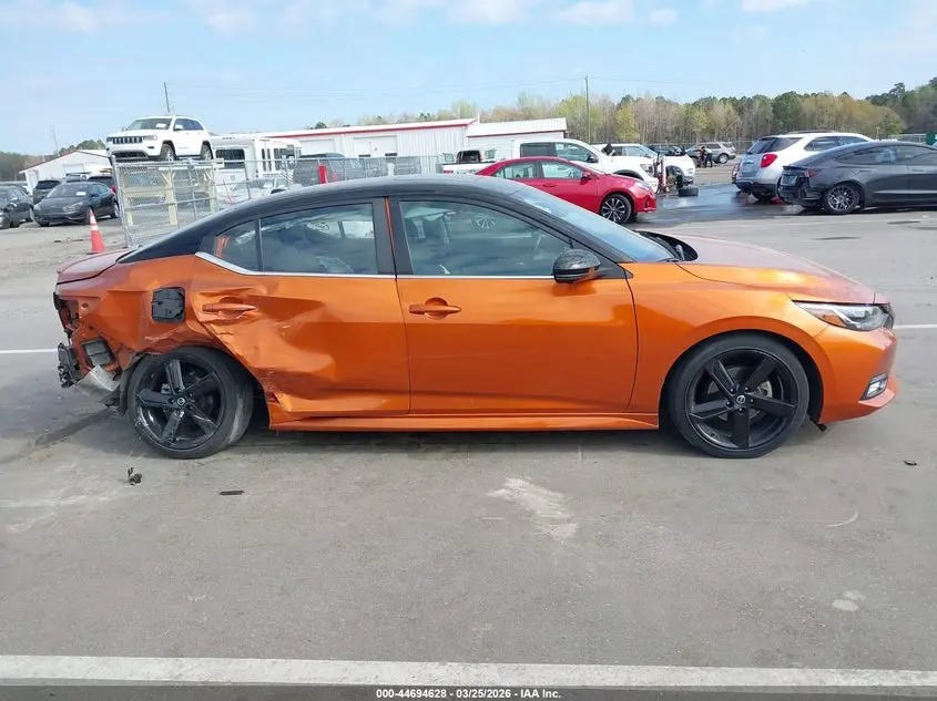 2021 NISSAN SENTRA SR XTRONIC CVT