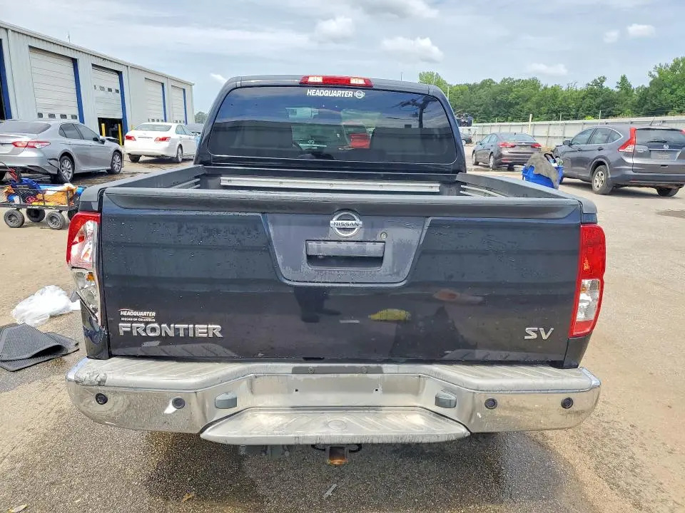 2013 NISSAN FRONTIER S  
