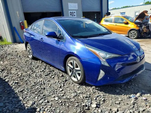 2017 TOYOTA PRIUS THREE TOURING  
