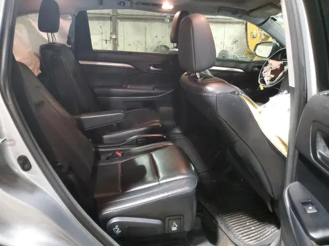2015 TOYOTA HIGHLANDER XLE  