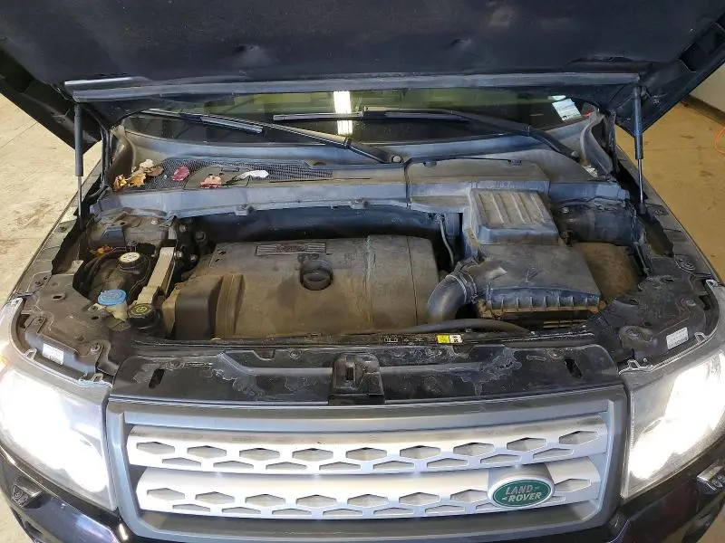 2011 LAND ROVER LR2 HSE LUXURY  