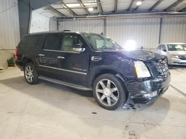 2013 CADILLAC ESCALADE ESV LUXURY  