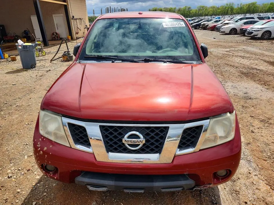 2014 NISSAN FRONTIER S  