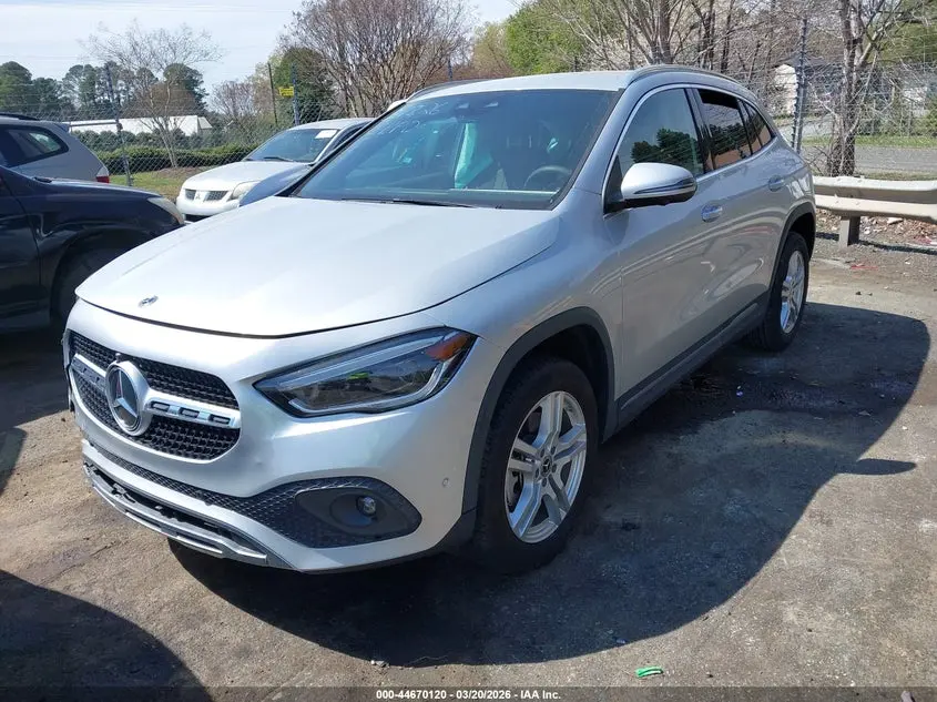2023 MERCEDES-BENZ GLA 250  