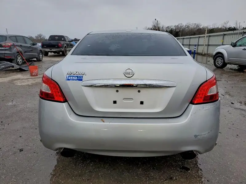 2010 NISSAN MAXIMA S/SV  
