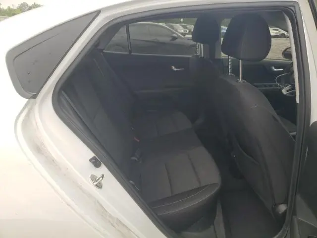 2023 KIA RIO LX  