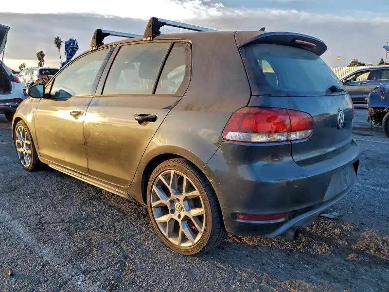 2013 VOLKSWAGEN GTI   